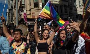 Deux jours à peine avant l'assassinat de mme gonzalez, une autre membre d'otrans, cecy ixpata, avait également succombé à des blessures. Pride Month In Guatemala Marred By Killings Of Three Lgbtq People Global Development The Guardian