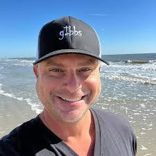 Brian Gibbs's Instagram, Twitter & Facebook
