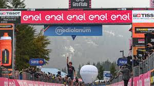 There is a racing bike on the chronograph's second hand, as a reminder of the cycling spirit of this special collection. 2020 Giro D Italia Stage 15 Results Bike World News