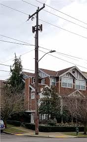 Maybe you would like to learn more about one of these? One Of Verizon S Small Cells That Was Implemented On An Existing Utility Pole Em Courtesy Of The City Of Kirkland Em Cell Cell Tower Cell Phone Carrier