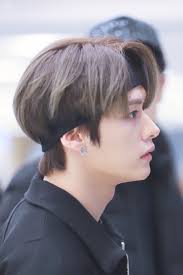 3 Times Stray Kids' Lee Know Helped Change The World Through His Fashion