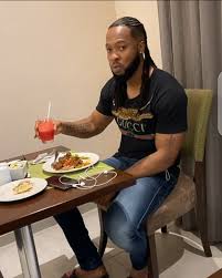 Nigerian celebrities dey gather for oba inside anambra state south east of di kontri. Flavour Visit Cubana Chiefpriest In His House As They Dine Together Our Daily Gist