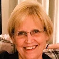 Marie Flynt's Instagram, Twitter & Facebook