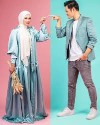 Nana belanja lagu ciptaan sendiri khas untuk fans l livechillex bersama siti nordiana. Lagu Siti Nordiana Baru