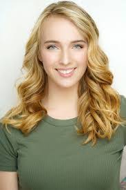 Kayla Vanderbilt's Instagram, Twitter & Facebook