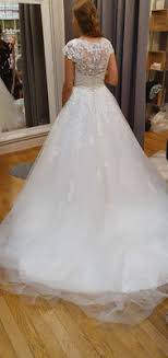 Jun 03, 2021 · londoner und besucher der britischen hauptstadt können in den kommenden monaten das legendäre hochzeitskleid von prinzessin diana im original bewundern. Brautkleid Andern Lassen Hamburg Dein Brautkleid Dein Brautkleid Hamburg