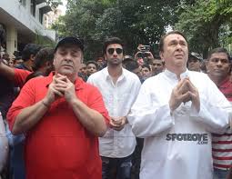 Rajiv has not only acted but he has also served as a director and a producer. Ranbir Kapoor Rajiv Kapoor And Randir Kapoor Fold Hands In Front Of Lord Ganesh S Idol Rajiv Kapoor Elephant God Ganpati Festival