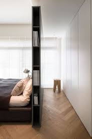 Une Tete De Lit Plusieurs Fonctions Tete De Lit Dressing Tete De Lit Separation Et Chambre Parents