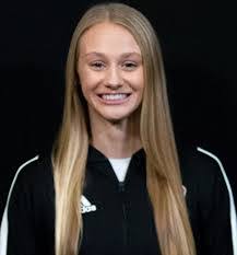 Carrie Simonson's Instagram, Twitter & Facebook