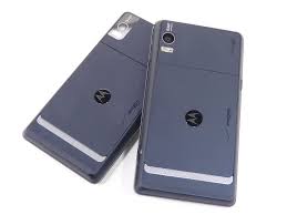 Motorola DROID 2 Global specs, review ...