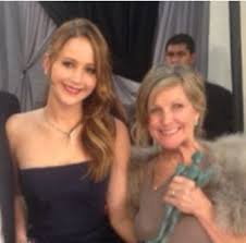 Последние твиты от jennifer lawrence (@jennifelawrenc). Jennifer Lawrence Mom And Dad Artist And World Artist News
