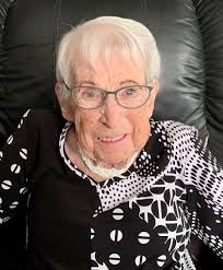 Obituary for Lea Bertha Marie VandeSype