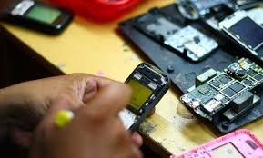 Jika masih dalam masa garansi, maka pemilik conter akan membantu mengirim ke service center resmi dari produsen merk hp bersangkutan yang lokasinya paling dekat. 83 Ide Jasa Service Ponsel Ipad Pengisi Daya Baterai Iphone
