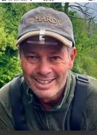 Many of you who visit the show every year will already know Paul as an  excellent fly tyer, not to mention great company! Hope you enjoy this mini  interview feature...