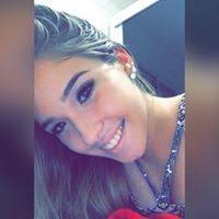 Larissa Albuquerque (albuquerque1725)