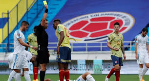Este sábado, a las 5 de la tarde, será el partido de los cuartos de final del certamen internacional, en el estadio mané garrincha, de brasilia. Culpan A Yerry Mina Por El Gol Que Le Anoto Uruguay A Colombia