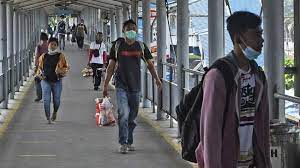 13/2021 tentang peniadaan mudik hari raya idulfitri adapun se tersebut memerinci selama periode menjelang dan pasca larangan mudik 2021, pelaku perjalanan transportasi udara wajib menunjukkan surat keterangan hasil negatif tes. Y1i9prni0qiwpm