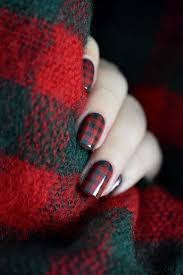 It S Time For Tartan Nails Marine Loves Polish Plaid Nails Plaid Nail Art Manicure Nail Designs Dark red hair is different from copper and other red tones as it is on the deeper side of the spectrum, pickthorn says, depending on what your natural color is generally deeper reds show more in the light and have a reflection that reads red.