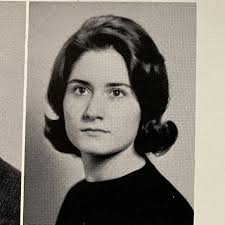Longtime Hudson resident Luella Crawford Dodds (1879-1978) was born in  Hudson and graduated from Western Reserve Academy in 1898. She was a  longtime assistant to town benefactor and industrial magnate James  Ellsworth (