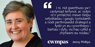 Dewi Smith (@Dewi_DCW)