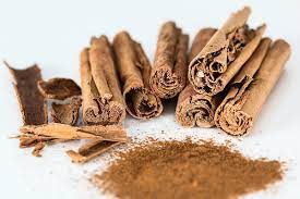 Sudah nggak asing lagi dengan minuman yang satu ini kan ya! Resep Rempah Kayu Manis Cengkeh Dan Pala Yang Nikmat 6 Resep Minuman Rempah Asli Indonesia Cocok Diminum Saat Hujan Aroma Rasa