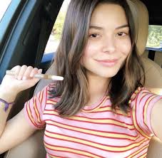 When contacted, a representative had no information on a new album, or any of the actress's future plans. Reactions On Twitter Miranda Cosgrove Smoking Weed In Car Edit Vape Blunt