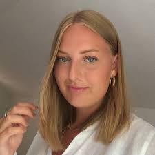 Julia Ekström (juliaekstromen@)