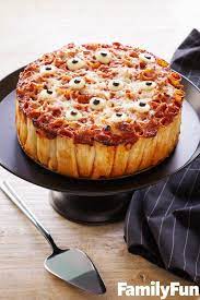 Spooky Fun Halloween Foods For Kids Like This Eye Pasta And More Mamalatinatipsrecipes H Fun Halloween Food Halloween Food For Party Halloween Party Dinner