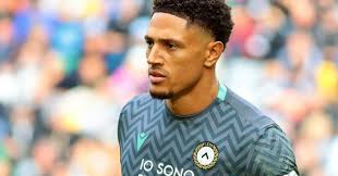 Calcioscommesse, sotto inchiesta il portiere dell'Udinese Maduka Okoye: "Puntate anomale nel match contro la Lazio" - Il Fatto Quotidiano