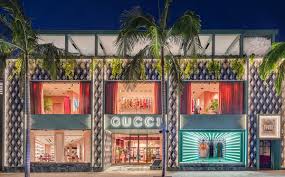 We all are in need of comfort and support. Zwischen Tortellini Und Burger Gucci Osteria Da Massimo Bottura Eroffnet In Beverly Hills