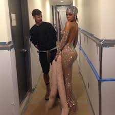 Rihanna Sheer Cfda Dress Causes Controversy Rihanna Dress Rihanna Outfits Fashion