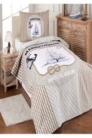 Günlük hayat içerisinde kimi zaman estetik, kimi zaman ise kullanım zorunluluğu nedeniyle kullanılan ürünlerin başında pike takımları gelmektedir. Ozdilek Tek Kisilik Pike Takimi Marine Lovers Fiyati Yorumlari Trendyol