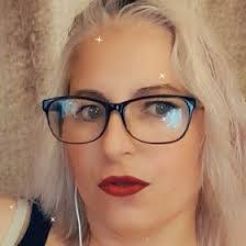 Linda Loveridge's Instagram, Twitter & Facebook