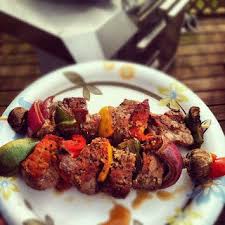 Recette De Brochettes De Rognons D Agneau Au Barbecue Ou Au Four Recette Brochette Agneau Au Barbecue Recette