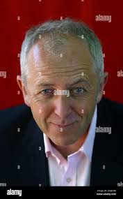 Middle east correspondent hi-res stock photography and images