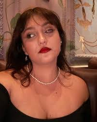 Karli Wallace's Instagram, Twitter & Facebook