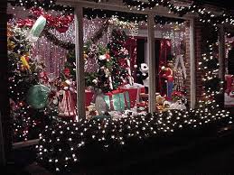 Image Detail For Florist S Festive Store Window Display On Main Street Woodstock Christmas Window Display Valentines Window Display Window Decor