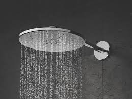 Customize your shower experience with showerheads, handshowers and more that range from traditional to contemporary styling. Grohe Rainshower 310 Smartactive Kopfbrausen Grohe