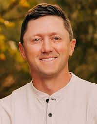 Board & Team — Mackenzie Hughes