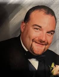 Dan Michael's Instagram, Twitter & Facebook