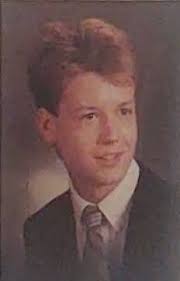 Class of 2001 Class Officers Katherine Bolduan, President Keara Klase, Vice  President Laura Harris, Secretary Lynn Gruenewald, Valedictorian Jordan  Kauffman, Valedictorian Emily Minnick, Valedictorian Rob Schneider,  Valedictorian Kyle Yoder ...