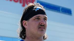 Notre Dame protects home field in new postseason era with 1st playoff win,  27-17 over Indiana