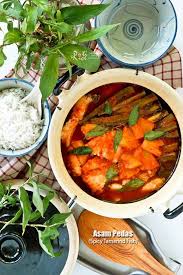 Resepi asam pedas ikan pari yang mudah dan sangat menyel. Asam Pedas Spicy Tamarind Fish Roti N Rice