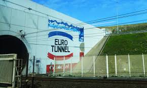 Een eurotunnel onder het kanaal online boeken, een kanaaltunnel le shuttle overtocht zoeken of een quote krijgen voor euro tunnel tickets bij directferries nl. Getlink Reports Decrease In March 2020 Eurotunnel Shuttle Traffic Figures
