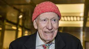 Olav thon bought his first building in 1951 and opened his first restaurant in 1966. Olav Thon Gruppen Utsetter Husleie Til Butikkleietakere Abc Nyheter