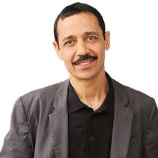 Eddie Santiago: Una Vida Dedicada a la Salsa Romántica