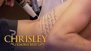 Todd chrisley, savannah and chase stop by to talk about tattoos, the new season of chrisley knows best, relationships, chase's new podcast and more!subscri. Chrisley S Top 100 Chase Makes A Deal To Get His Tattoo Removed S4 E2 Chrisley Knows Best Youtube