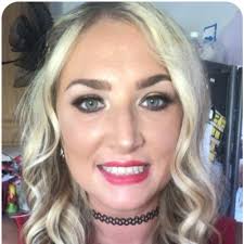 Carrie (@carrie23484)