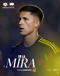 ANDOOOO....! 🎶🔥 Tenemos al Rayito #EnLaMira ⚡️ Linda trayectoria la que  ha hecho Brian Rodríguez con el Club América hasta ahora. Aun queda  historia por escribir. 👀🇺🇾 Tecate
