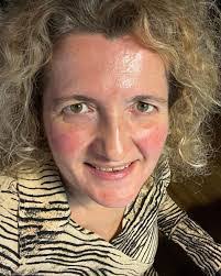 Sonja Madsen's Instagram, Twitter & Facebook